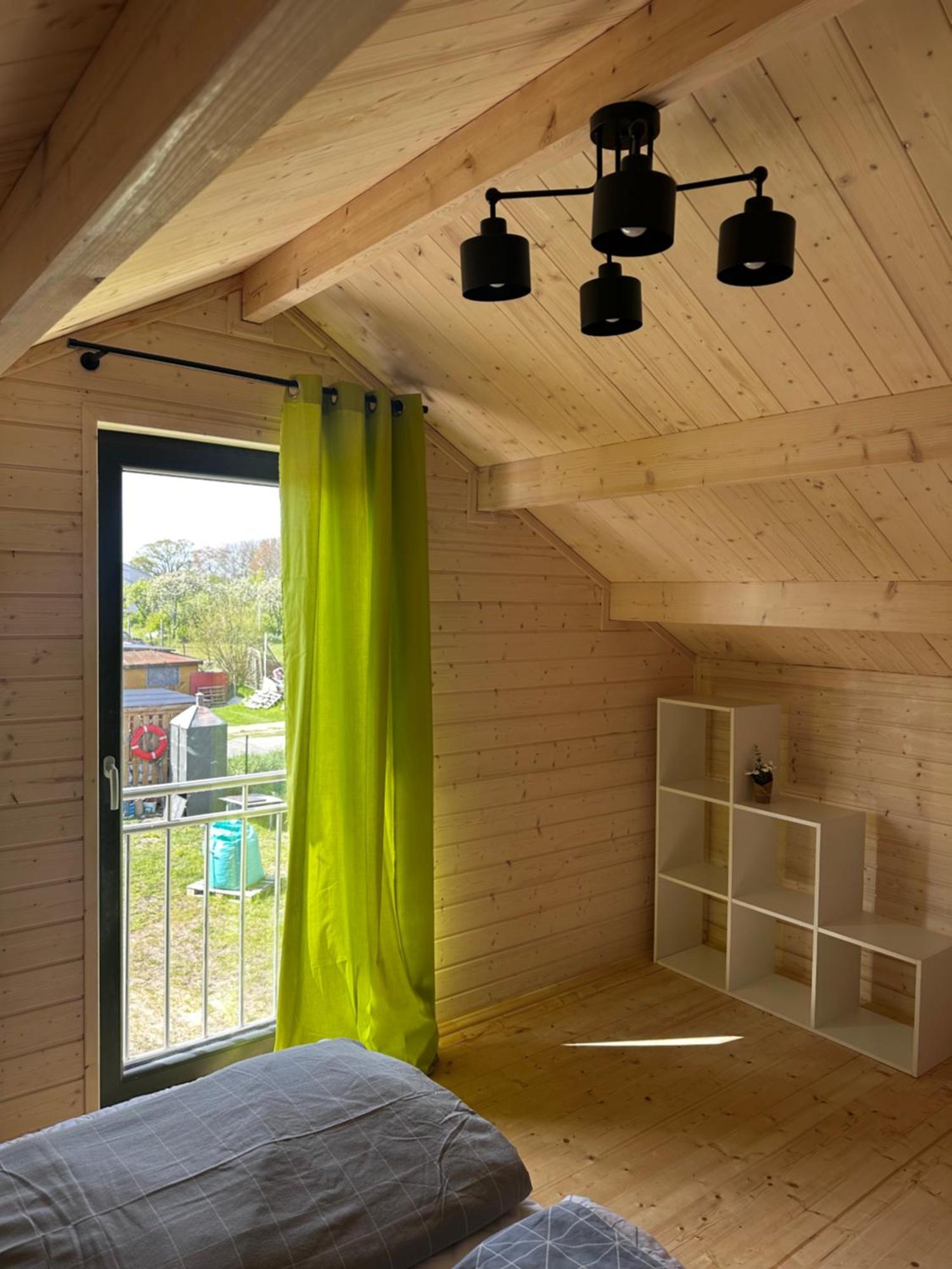Chatki Nad Wodnym Zakatkiem. Villa Wapnica  Buitenkant foto